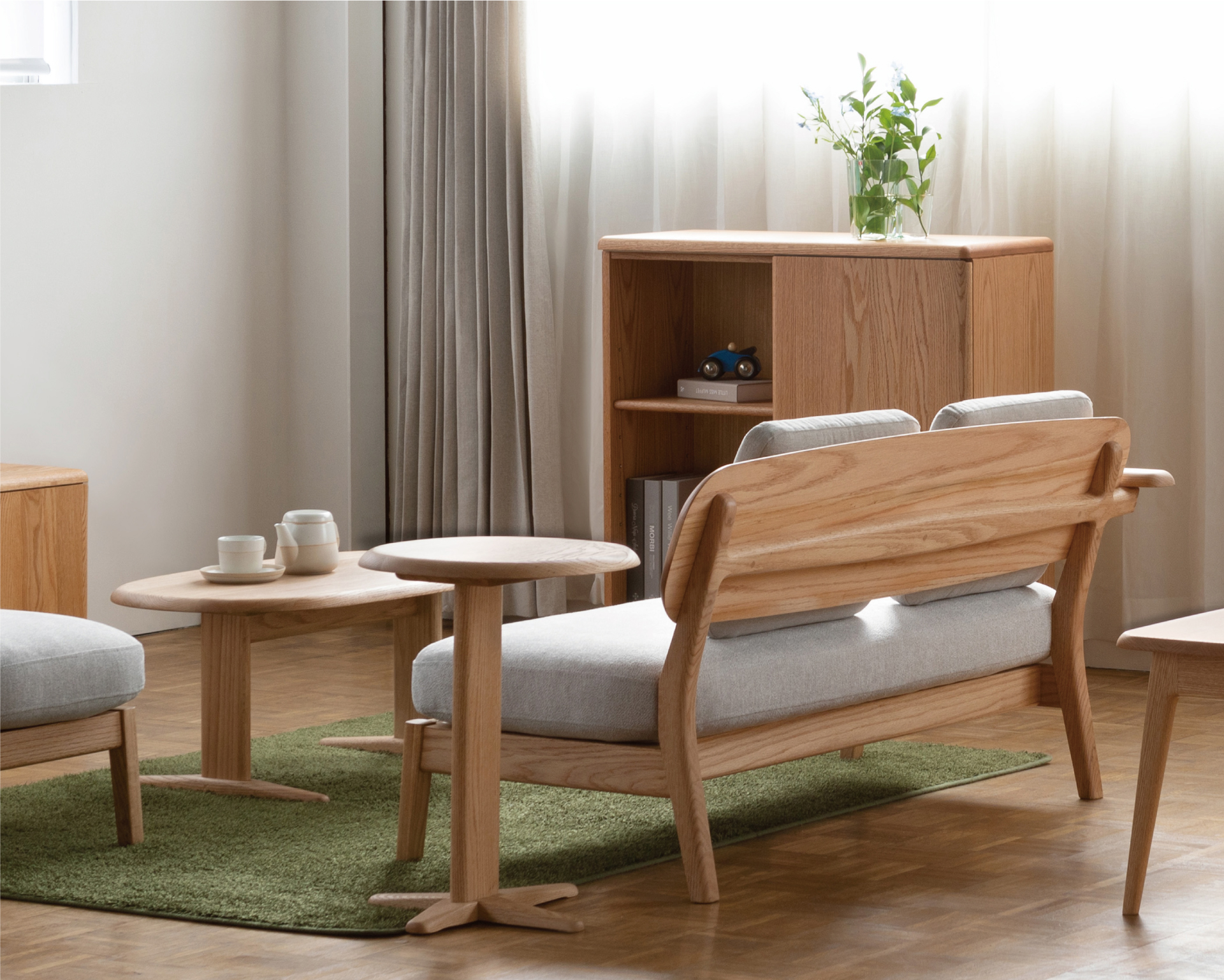 CHIFFONA 40 サイドテーブル