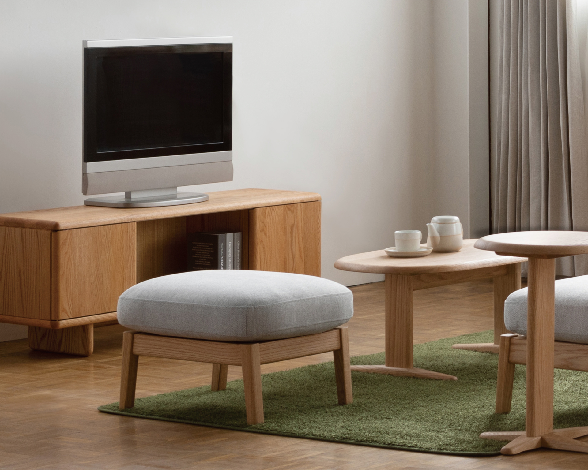 CHIFFONA 124 ローボード