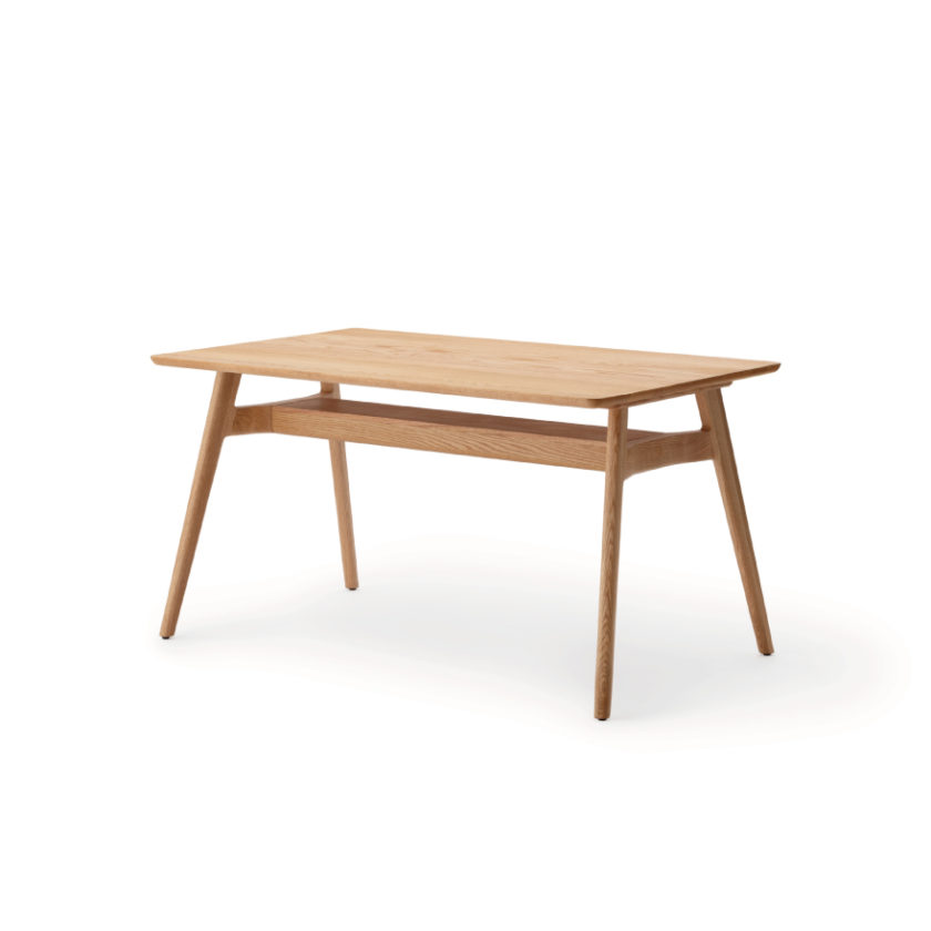 HIGH HEEL 135 ダイニングテーブル